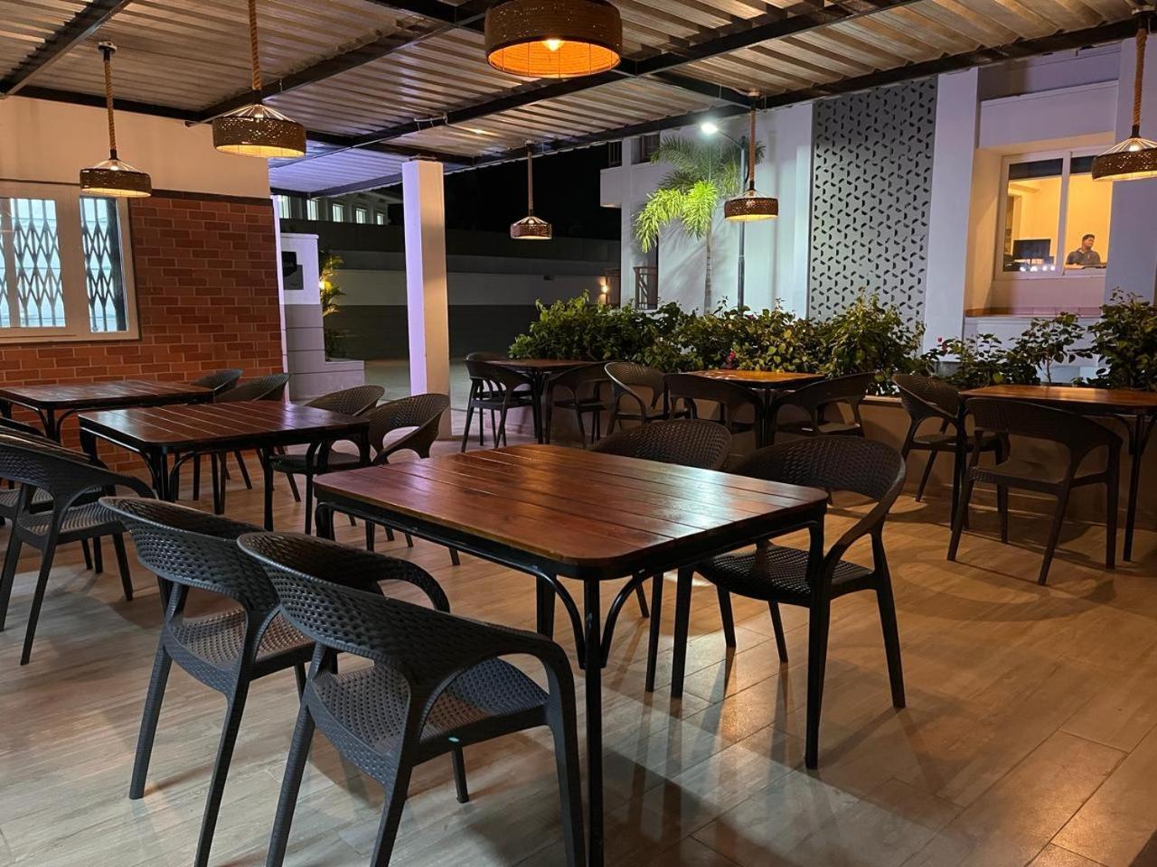 Palm Regal Resort Gopālpur エクステリア 写真
